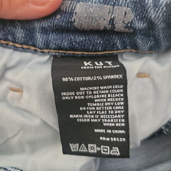 Kut From The Kloth Size 8 Reese Raw Hem Distressed Light Wash Straight Leg Jeans - Picture 5 of 8